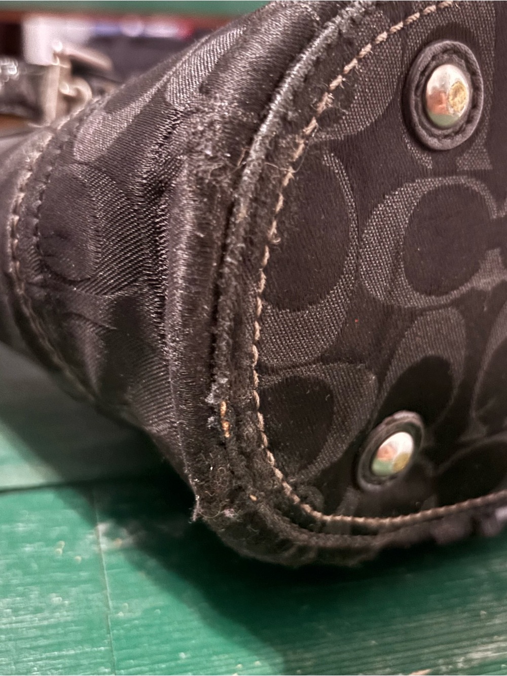 Flawed Coach Black Monogram Studded Tote Bag - Possible project? - Picture 7 of 8